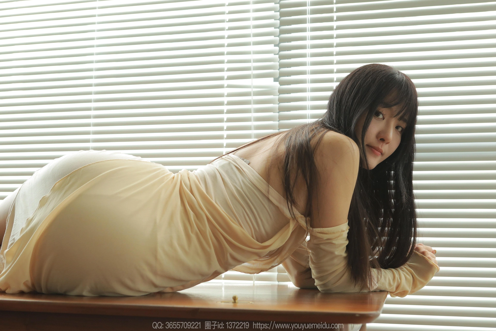 [IESS异思趣向] 2024.02.27 丝享家 1675 婉萍《黄色包臀裙（下）》 2